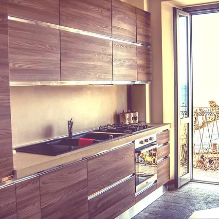 Casa Lago Apartment